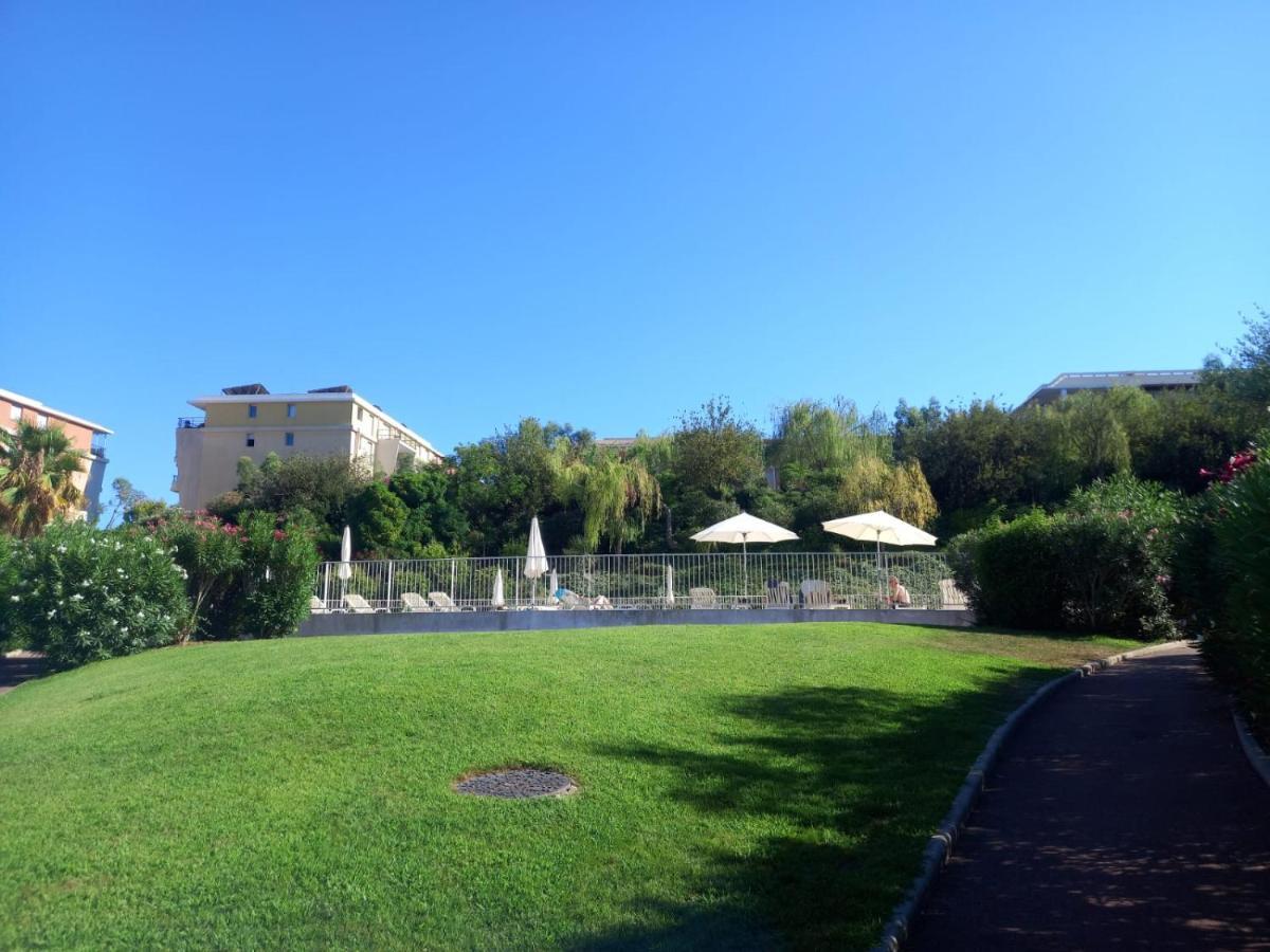 Elegant One-Bedroom Apartment With Swimming Pool - Stayinantibes - Le Vallon מראה חיצוני תמונה